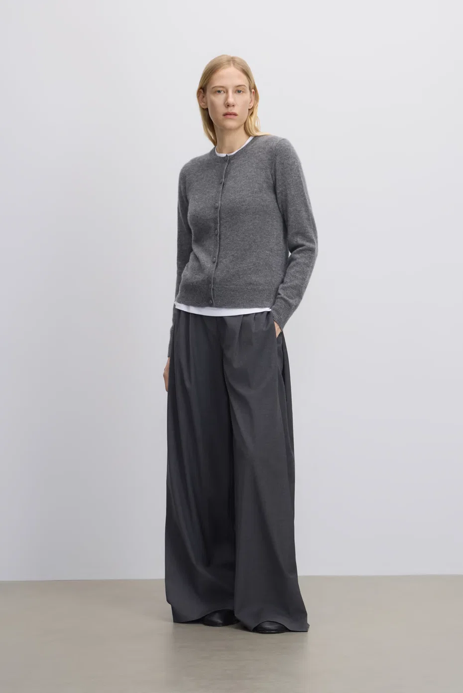 9AB lookbook silhouette 31