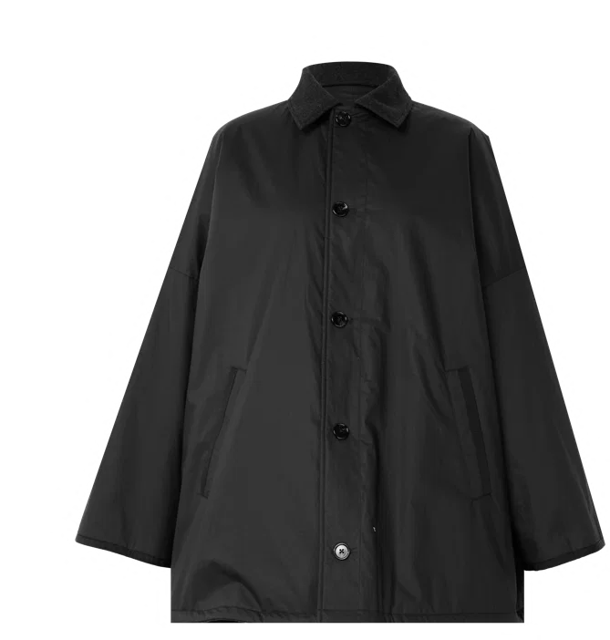J26AJ6172 garment, view 1 of 2