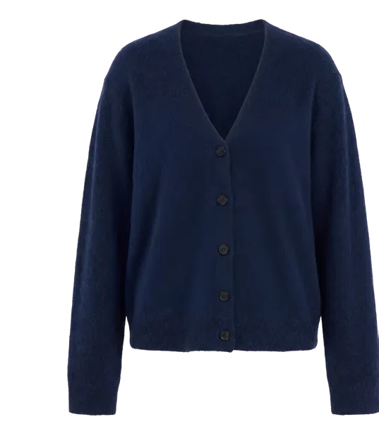 J26AF6113 garment, view 1 of 2