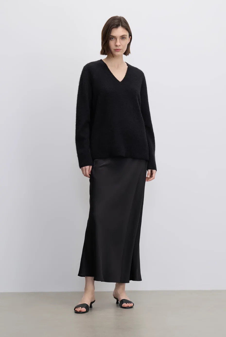 10AB lookbook silhouette 23