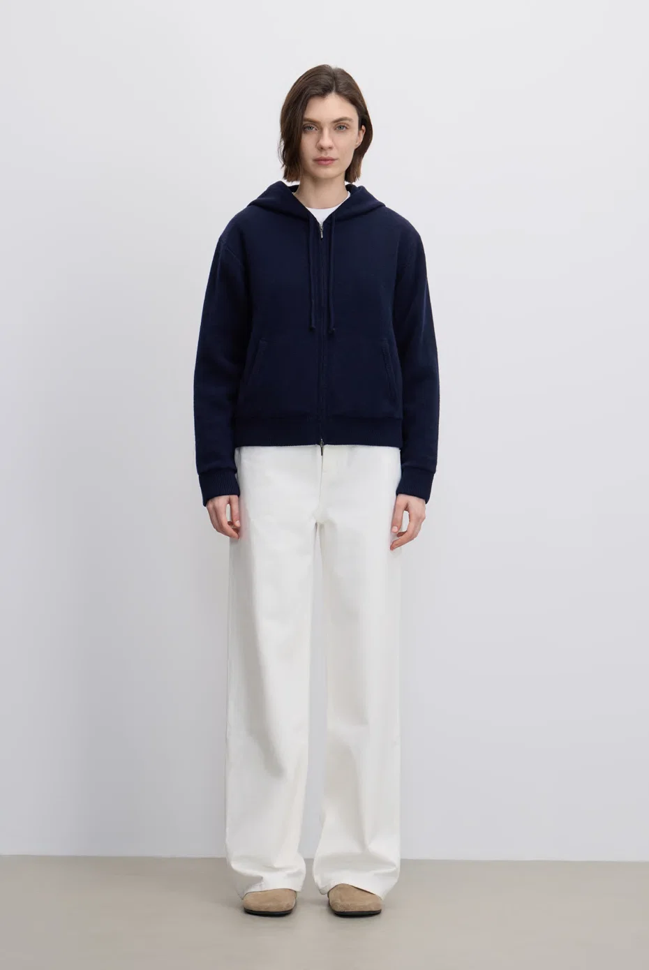 10AB lookbook silhouette 17